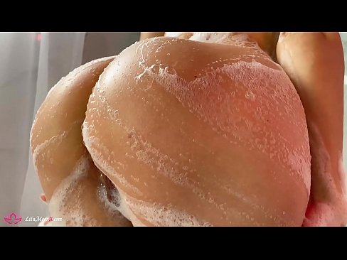 ❤️ Brunetka masturbira pičko z vibratorjem do intenzivnega orgazma pod tušem ☑ Slute pri nas ❌❤
